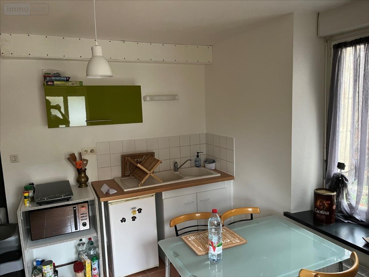 Location appartement Dole 39100 Jura 30 m2 2 pièces 400 euros
