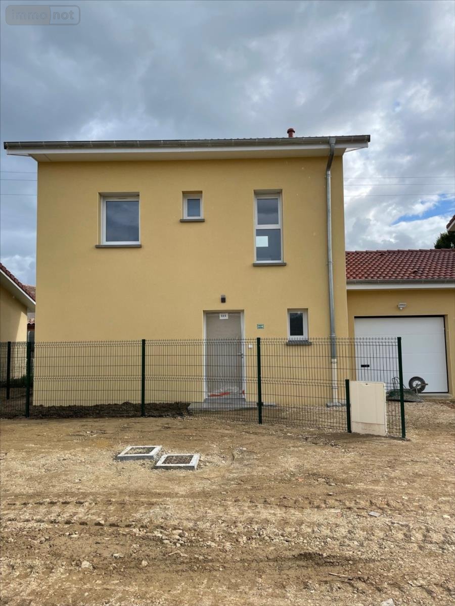 Location maison Attignat 01340 Ain 90 m2 4 pièces 965 euros