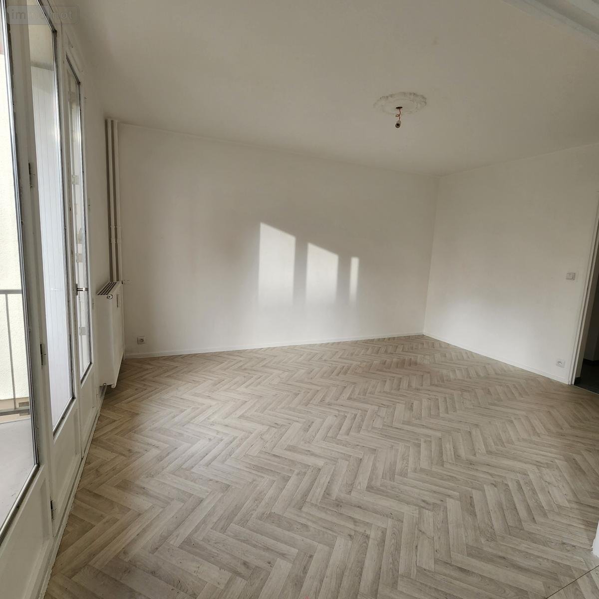 Appartement a vendre La-Ferté-Bernard 72400 Sarthe 71 m2 4 pièces 91160 euros