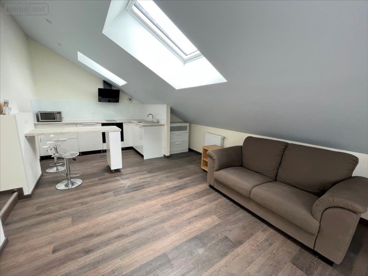 Location appartement Reims 51100 Marne 25 m2 1 pièce 678 euros