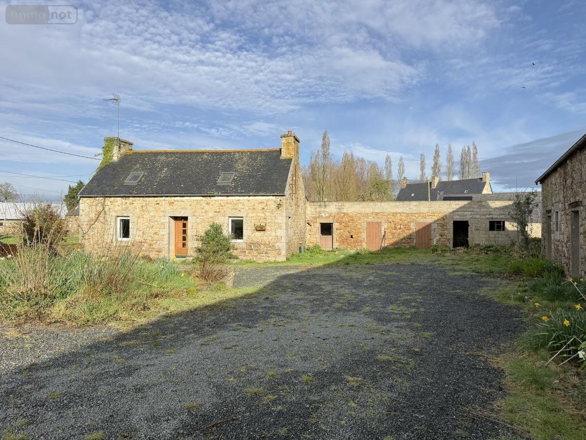 Maison a vendre Bégard 22140 Côtes-d'Armor 100 m2 4 pièces 268320 euros