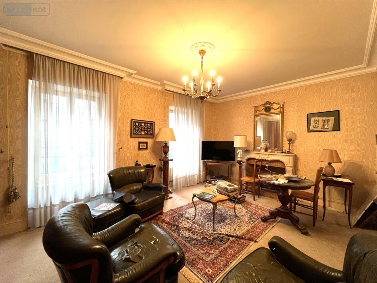 Appartement a vendre Blois 41000 Loir-et-Cher 109 m2 4 pièces 132500 euros