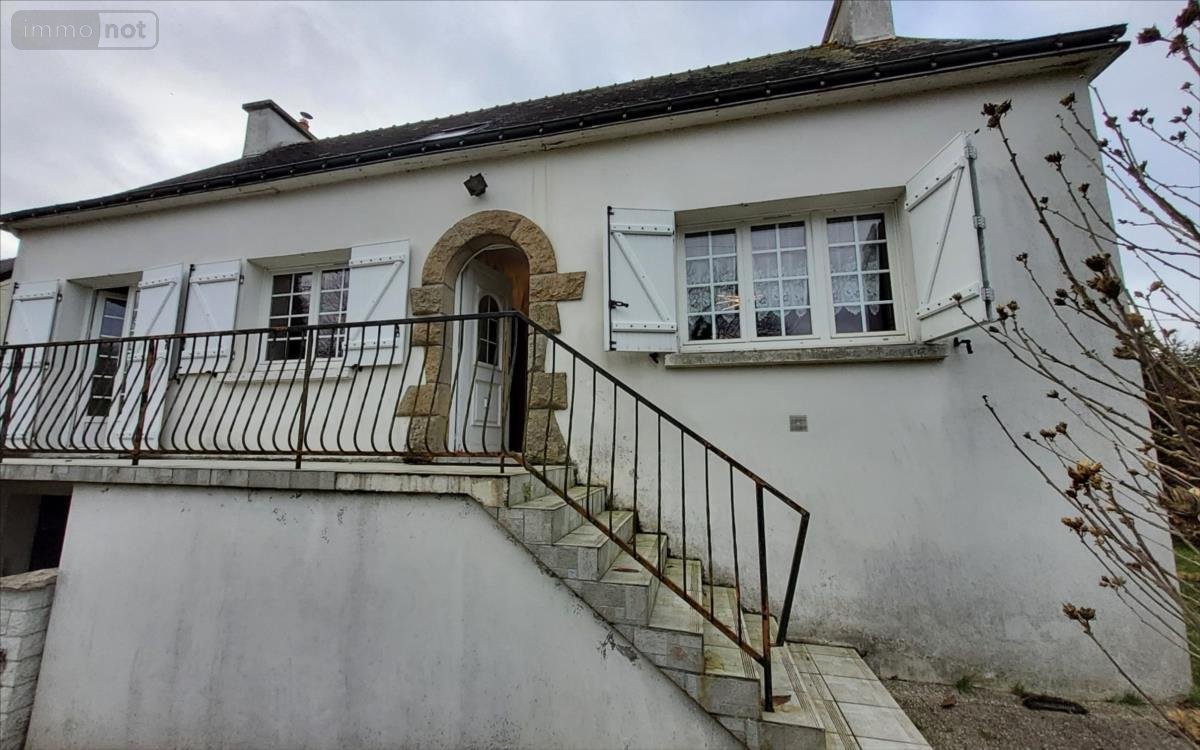 Maison a vendre Carhaix-Plouguer 29270 Finistère 102 m2 6 pièces 131250 euros