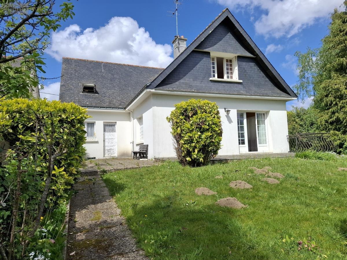 Maison a vendre Pontivy 56300 Morbihan 110 m2 6 pièces 195044 euros