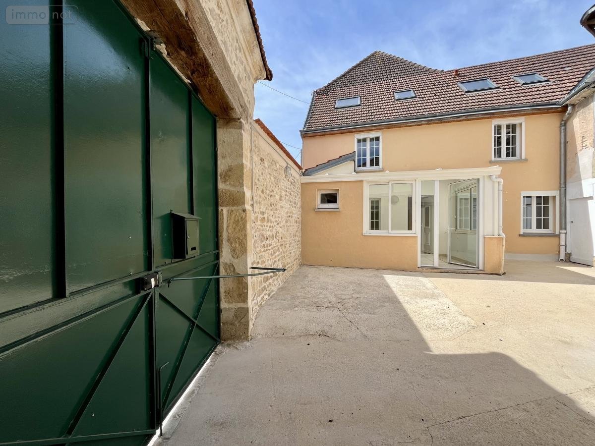 Location maison Ville-Dommange 51390 Marne 126 m2  1035 euros