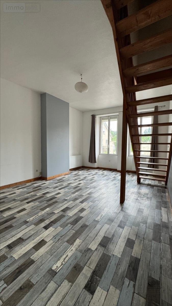 Location appartement Blancs Coteaux 51130 Marne 77 m2 3 pièces 595 euros