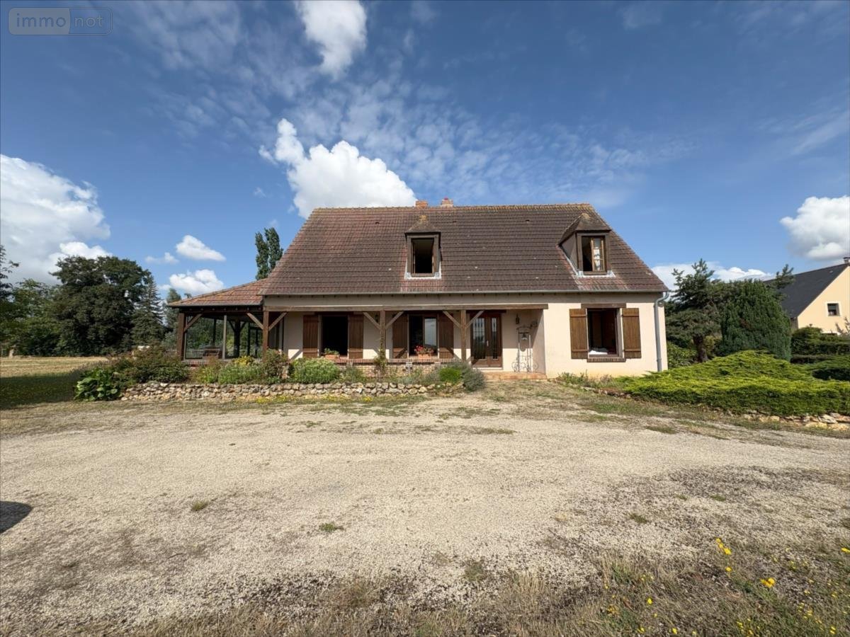 Maison a vendre Meslay-le-Grenet 28120 Eure-et-Loir 195 m2 7 pièces 270400 euros