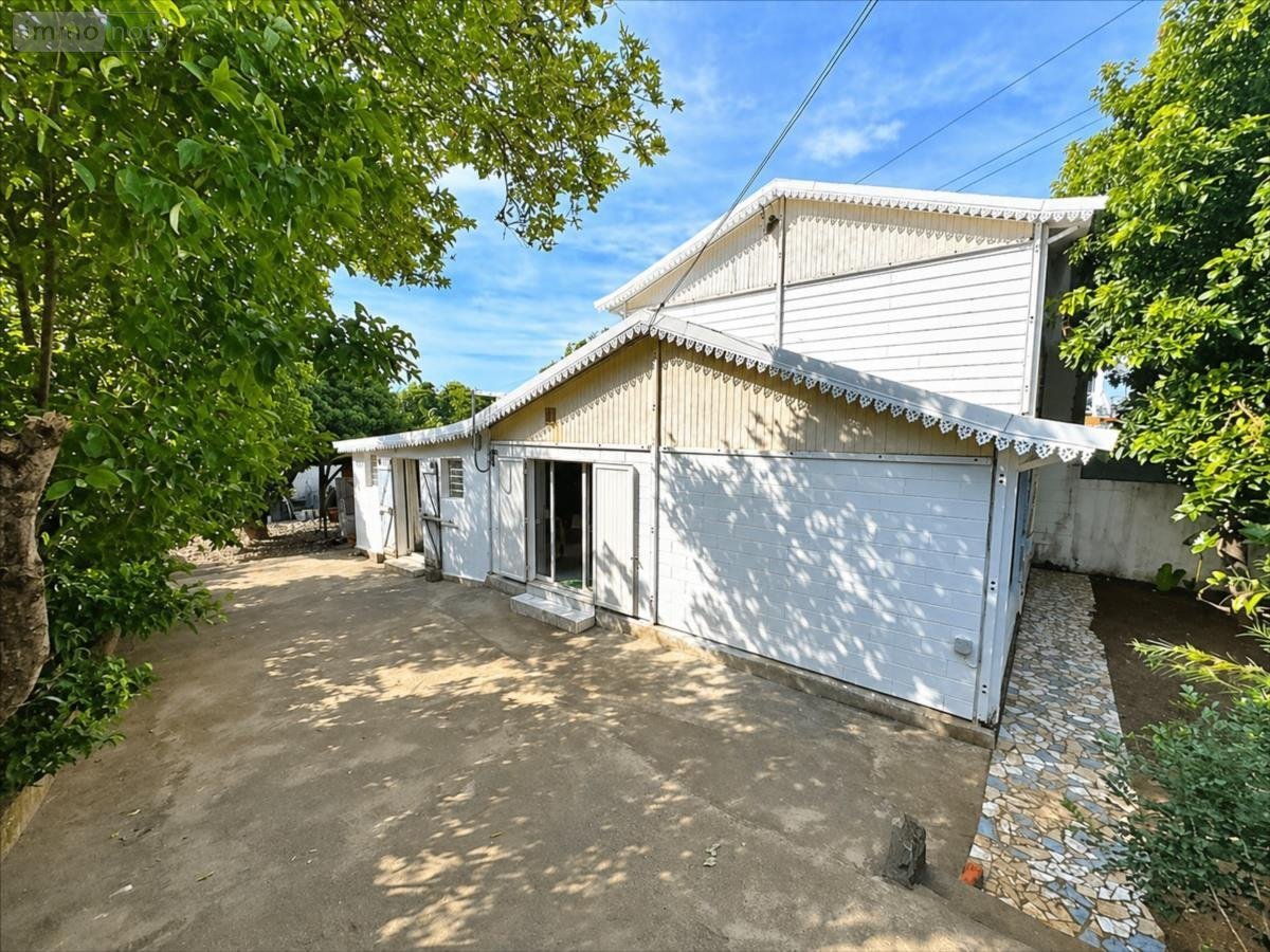 Maison a vendre Saint-Pierre 97410 Réunion 91 m2 4 pièces 249000 euros