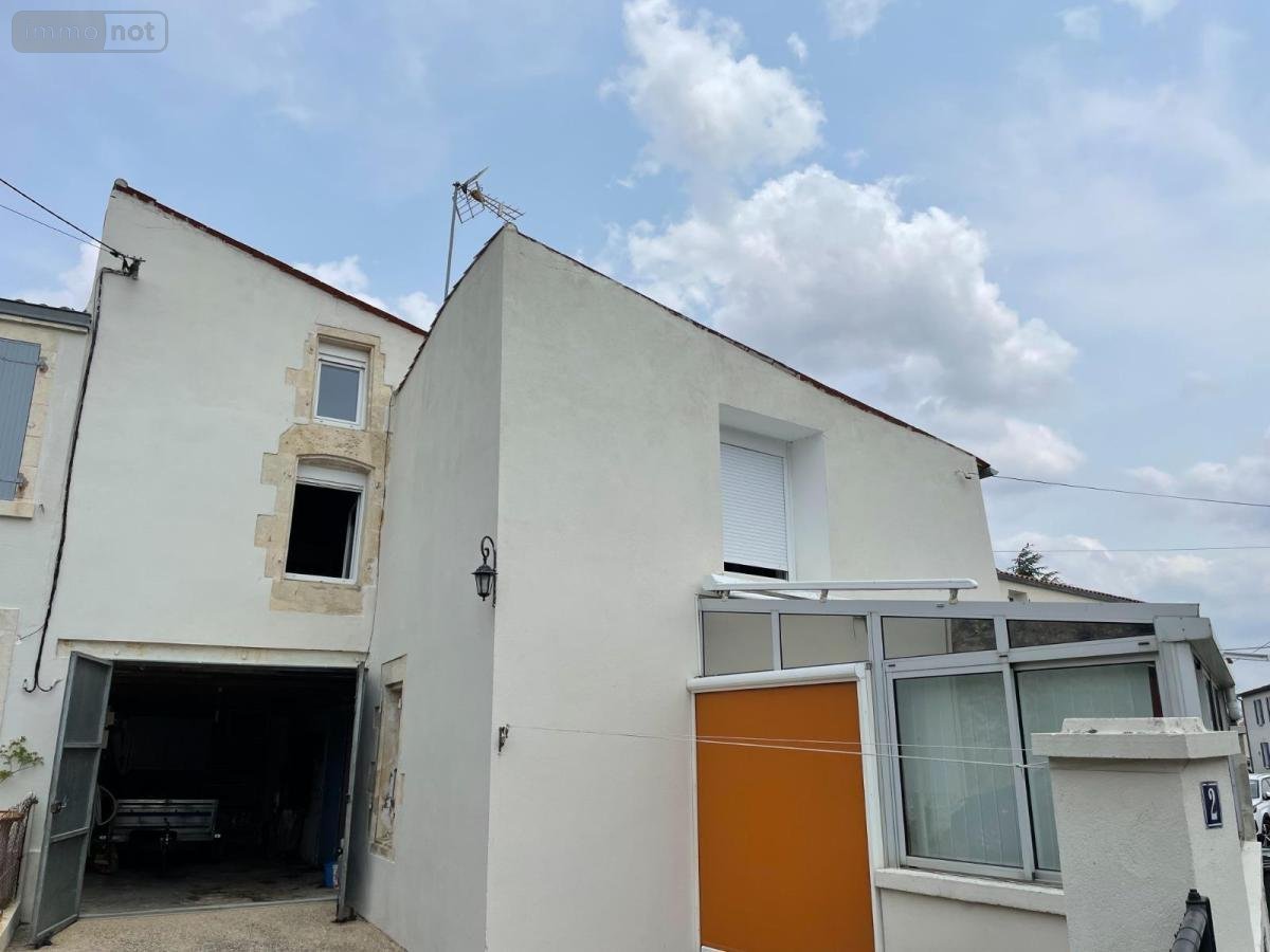 Maison a vendre Marans 17230 Charente-Maritime 100 m2 4 pièces 150000 euros