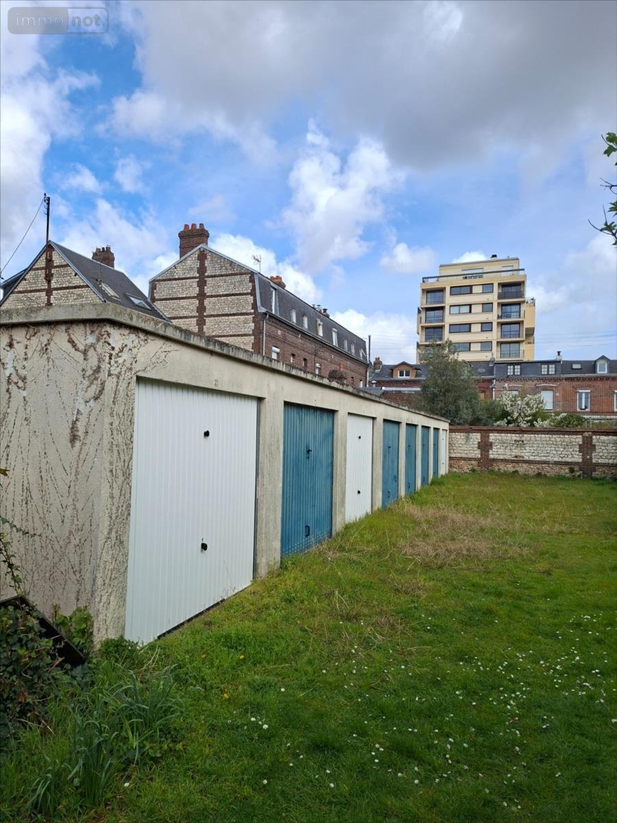 Location garage et parking Sotteville-lès-Rouen 76300 Seine-Maritime 10 m2  70 euros