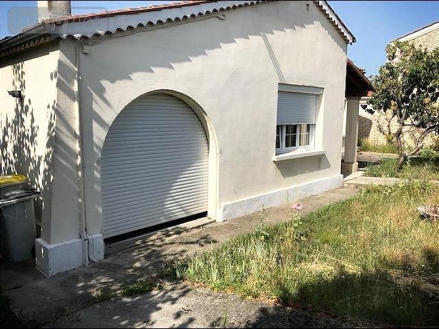 Maison a vendre Tonnay-Charente 17430 Charente-Maritime 115 m2 5 pièces 220000 euros