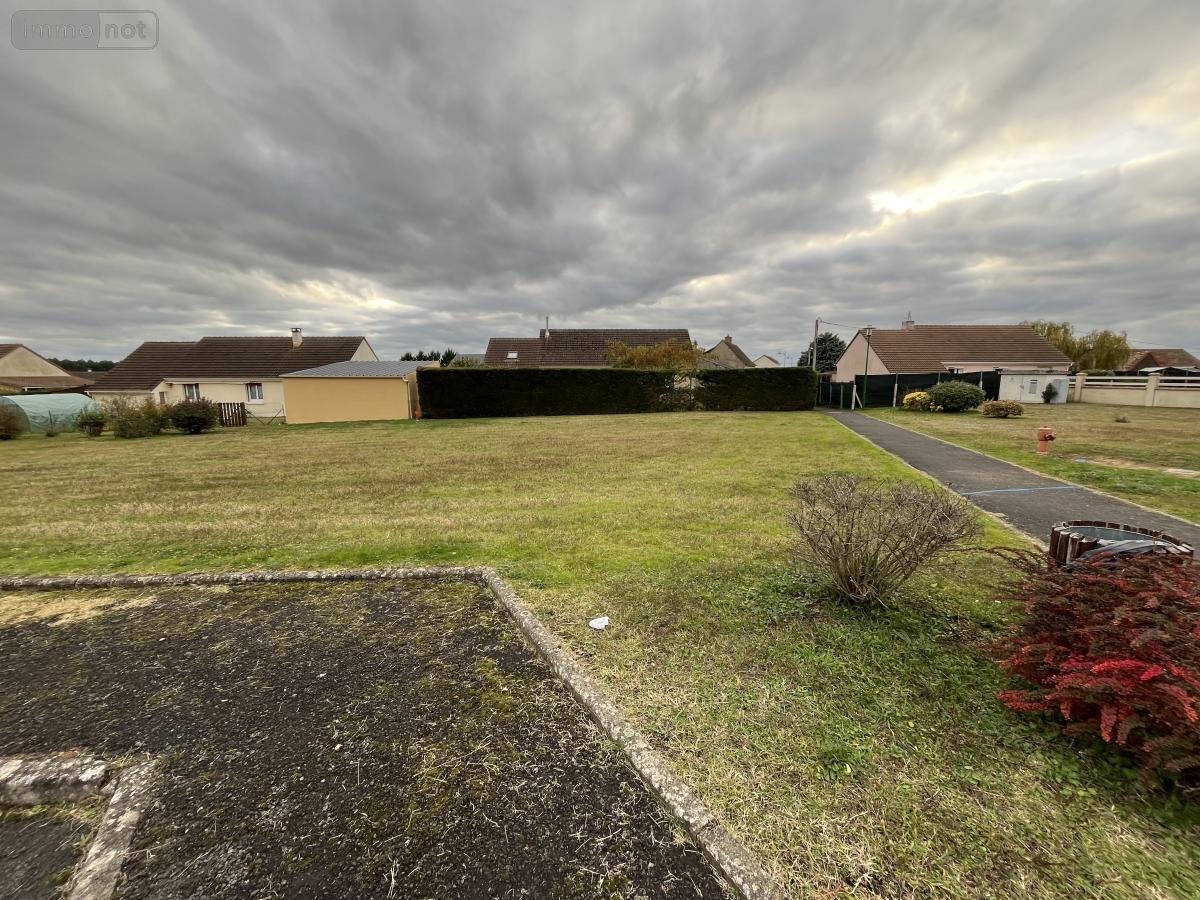 Terrain à bâtir en vente Le Breil-sur-Mérize (72370)