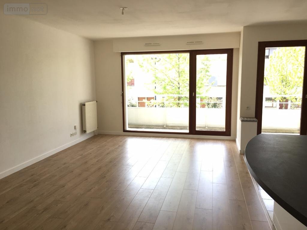 Location appartement Saint-Jacques-de-la-Lande 35136 Ille-et-Vilaine 63 m2 3 pièces 846 euros