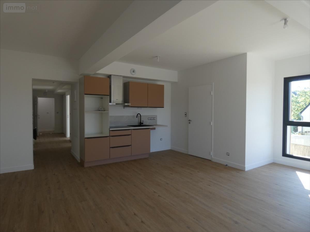 Location appartement Lancieux 22770 Côtes-d'Armor 78 m2 3 pièces 995 euros