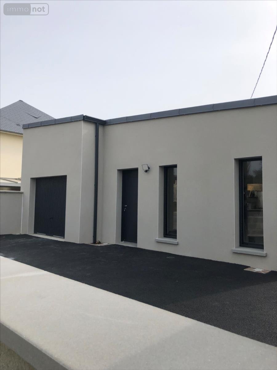 Location maison Valognes 50700 Manche 80 m2 4 pièces 1050 euros