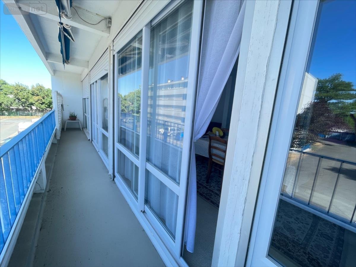 Appartement a vendre La Rochelle 17000 Charente-Maritime 93 m2 4 pièces 239200 euros