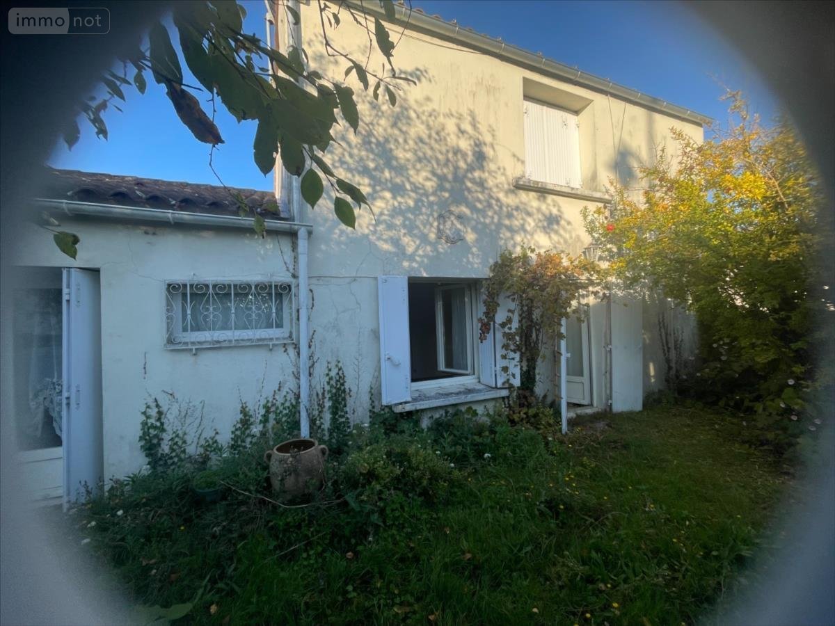 Maison a vendre Croix-Chapeau 17220 Charente-Maritime 110 m2 4 pièces 200000 euros