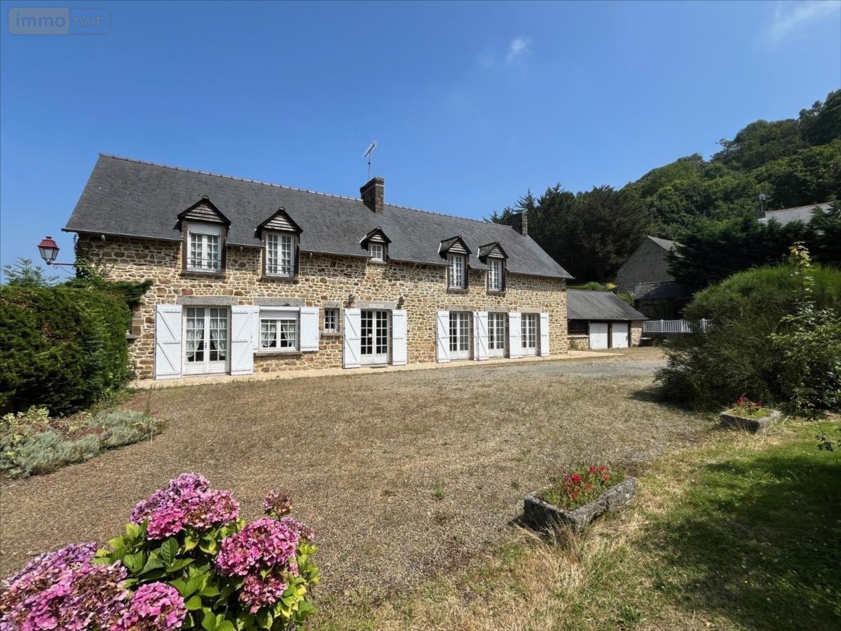 Maison a vendre Saint-Marcan 35120 Ille-et-Vilaine 230 m2 8 pièces 398840 euros