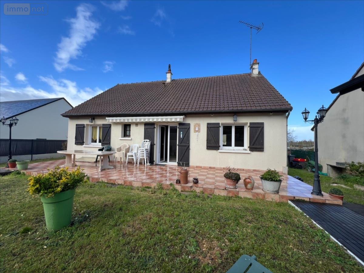 Maison a vendre Commune non précisée 72 Sarthe 87 m2 4 pièces 220750 euros