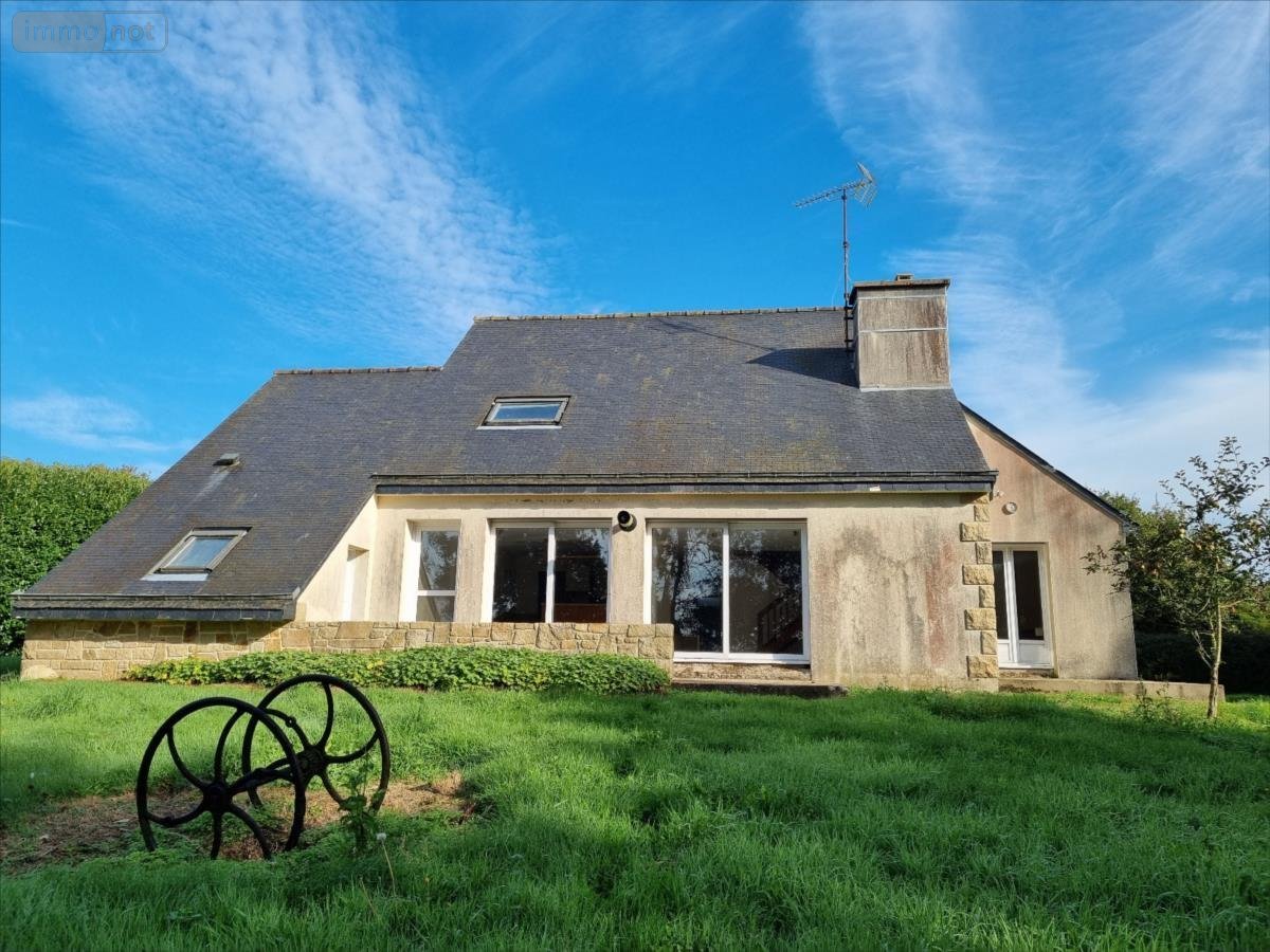 Maison a vendre Maël-Pestivien 22160 Côtes-d'Armor 167 m2 8 pièces 168000 euros