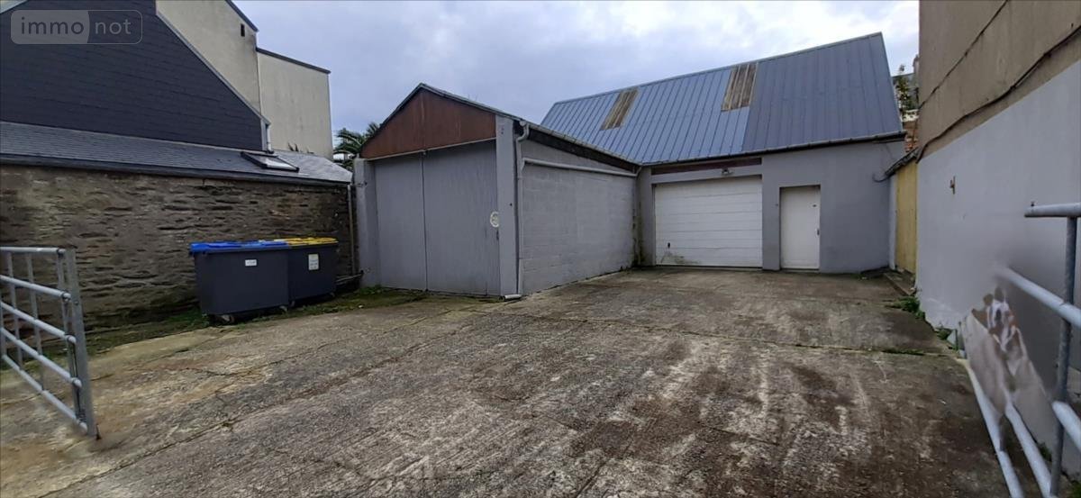 Location fonds et murs commerciaux Cherbourg-en-Cotentin 50100 Manche 130 m2  900 euros