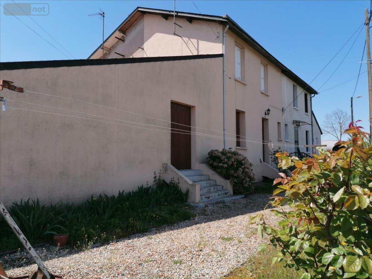 Maison a vendre Descartes 37160 Indre-et-Loire 68 m2 3 pièces 78750 euros