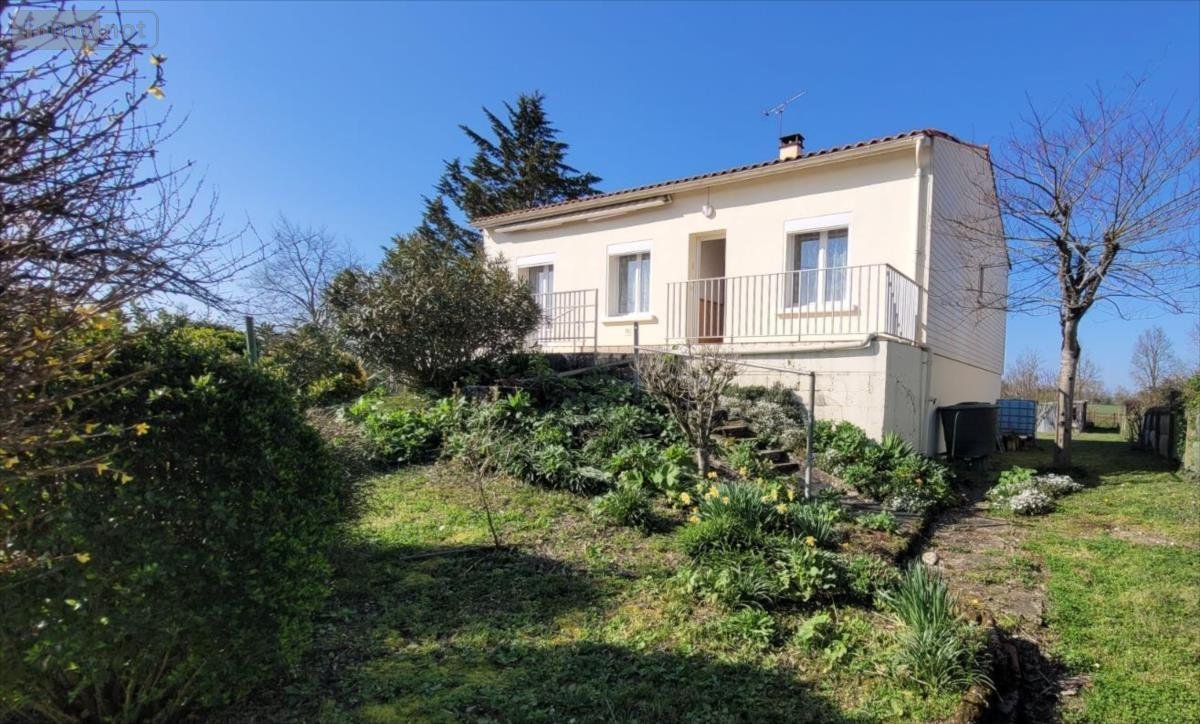 Maison a vendre Marans 17230 Charente-Maritime 106 m2 4 pièces 260000 euros