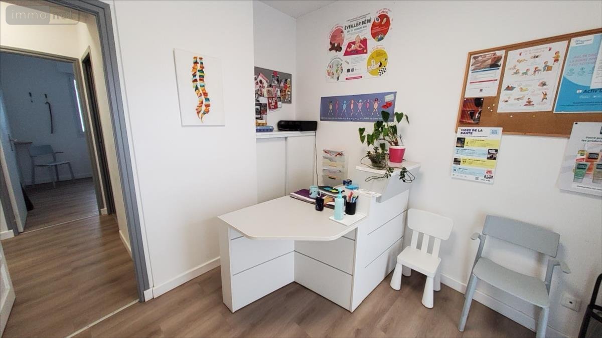 Appartement a vendre Carhaix-Plouguer 29270 Finistère 67 m2 5 pièces 115500 euros