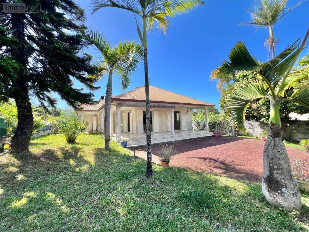 Maison a vendre Le Tampon 97430 Réunion 158 m2 5 pièces 398000 euros
