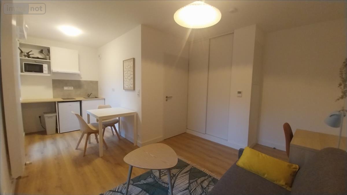 Location appartement Saint-Malo 35400 Ille-et-Vilaine 20 m2 1 pièce 600 euros
