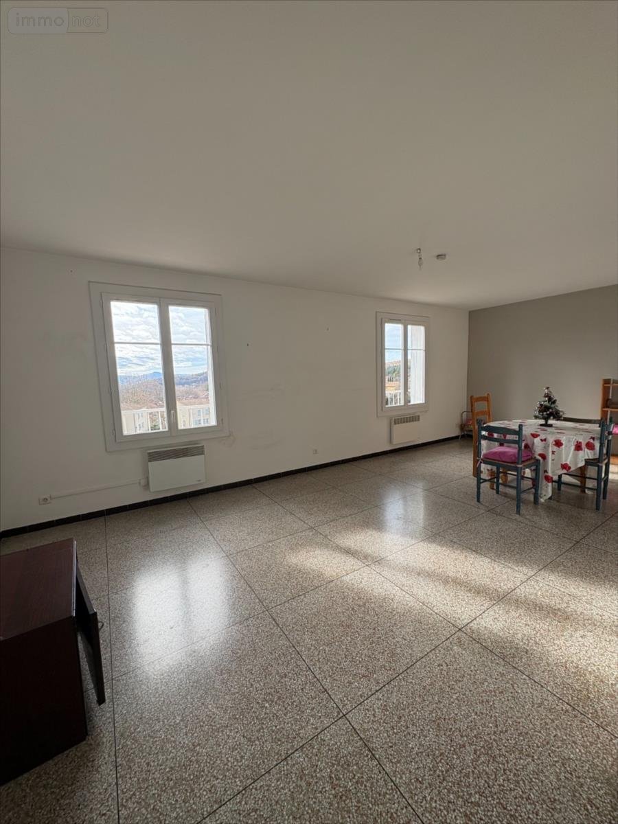 Appartement a vendre Forcalquier 04300 Alpes-de-Haute-Provence 78 m2 3 pièces 157000 euros