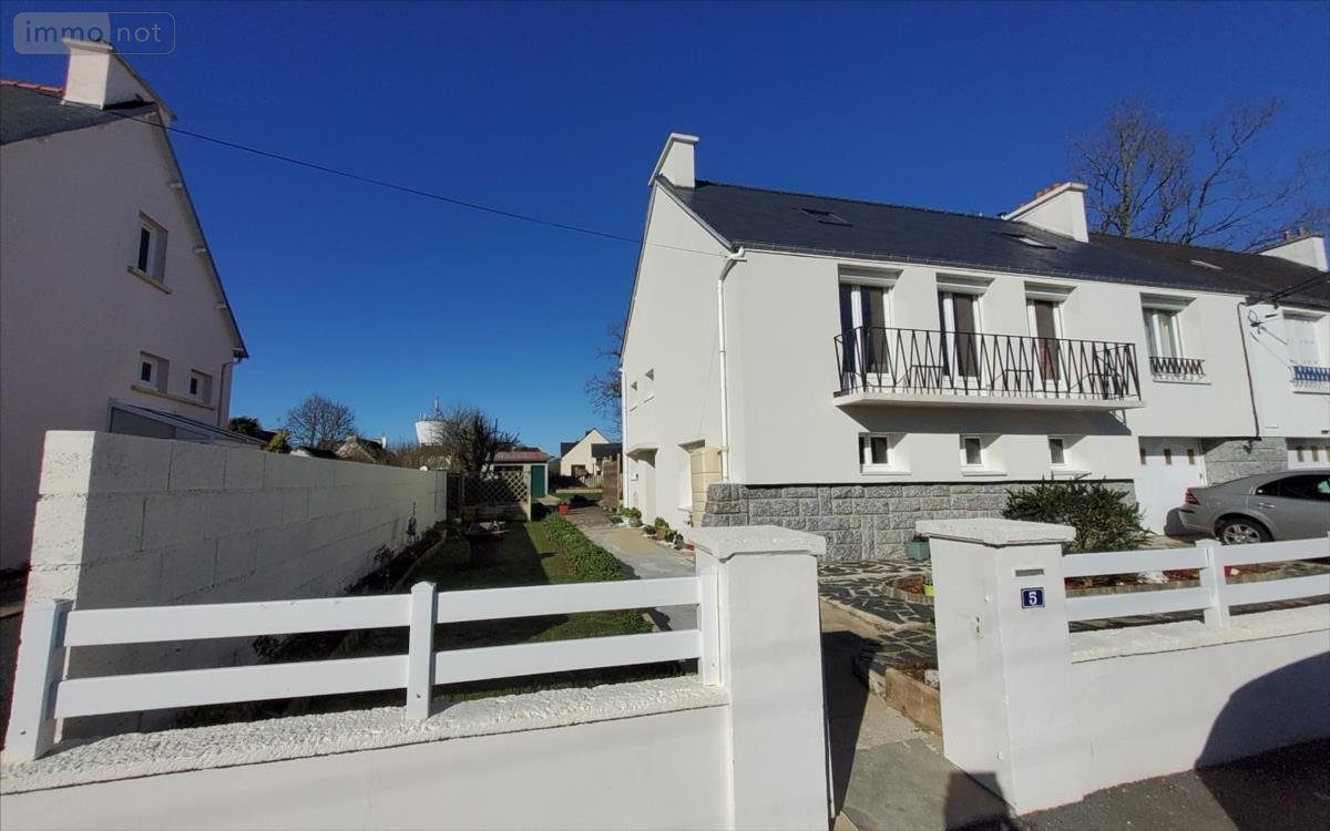 Maison a vendre Carhaix-Plouguer 29270 Finistère 128 m2 7 pièces 210000 euros