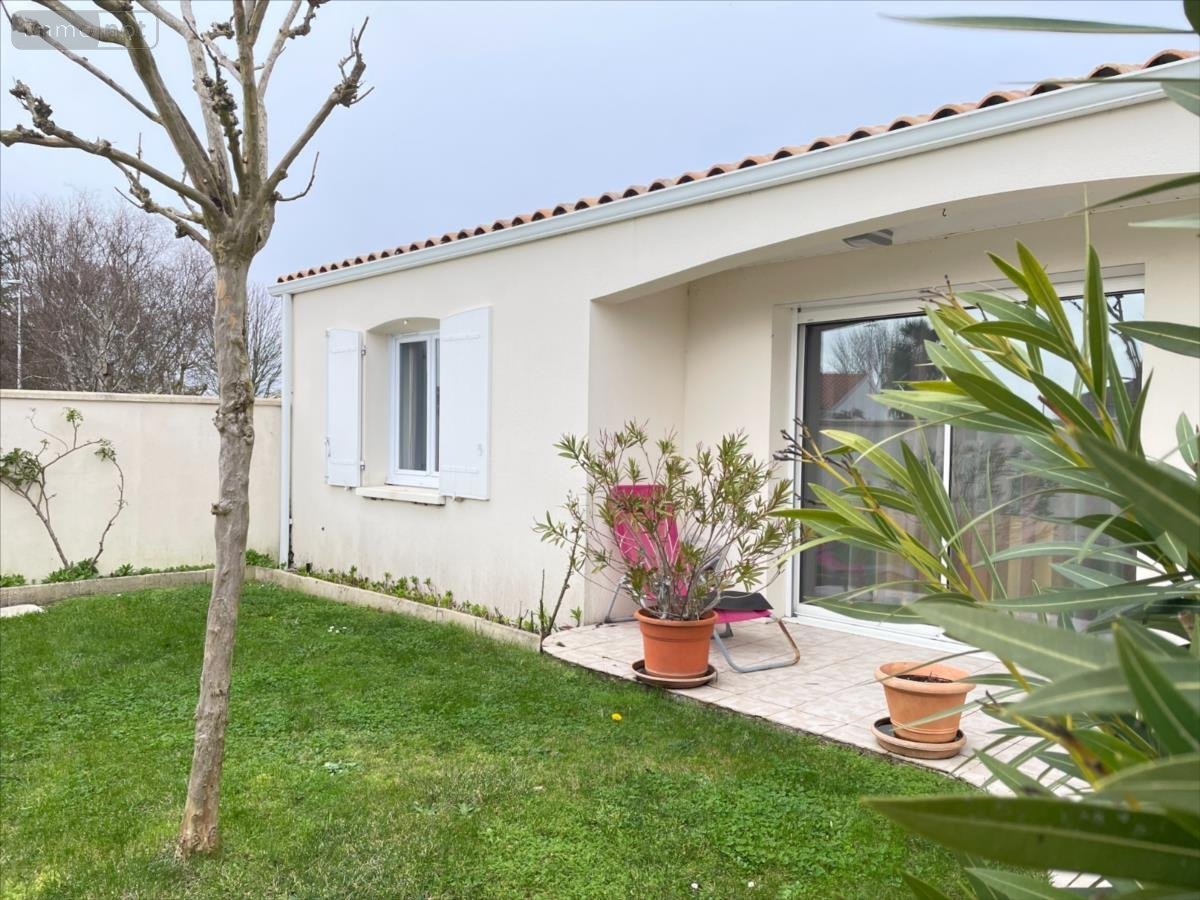 Maison a vendre Sainte-Soulle 17220 Charente-Maritime 127 m2 5 pièces 465750 euros