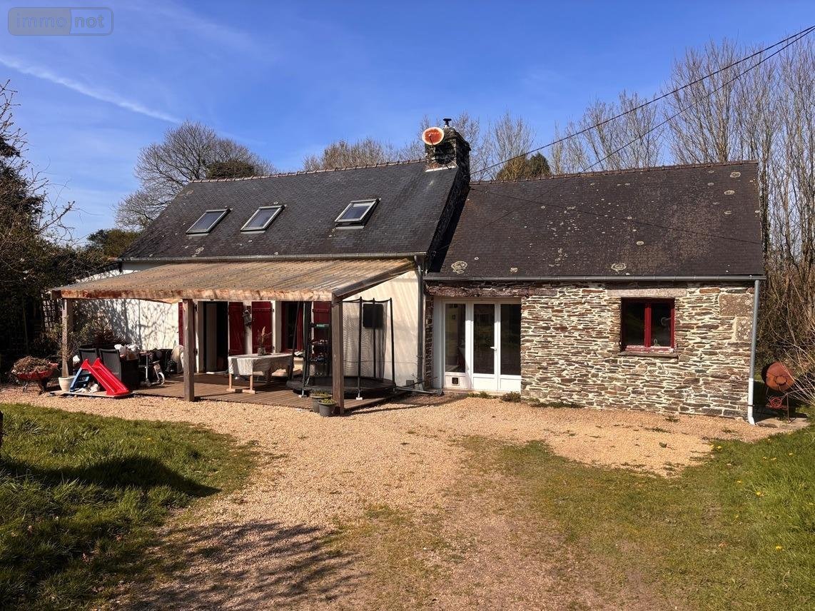 Maison a vendre Paule 22340 Côtes-d'Armor 114 m2 5 pièces 158250 euros