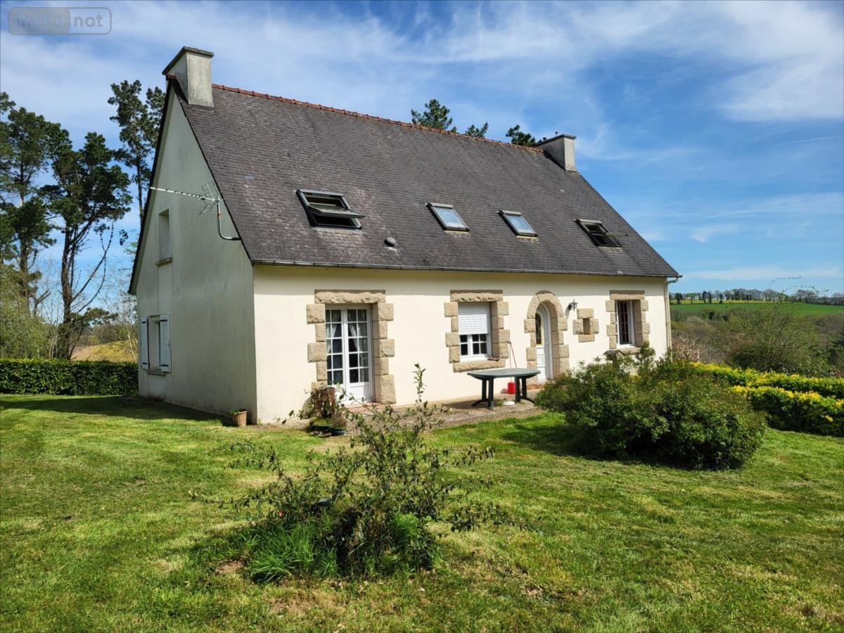 Maison a vendre Plounévézel 29270 Finistère 160 m2 6 pièces 189000 euros
