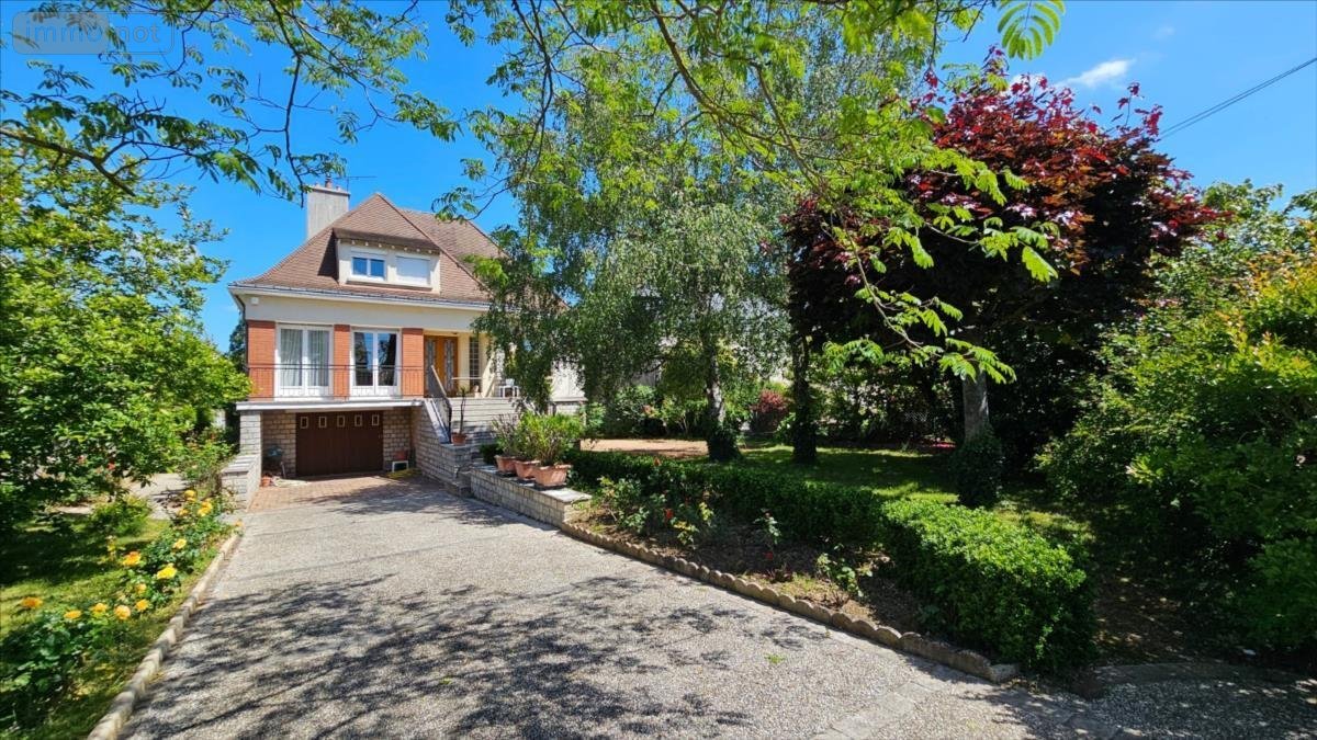 Maison a vendre Vendôme 41100 Loir-et-Cher 153 m2 7 pièces 259750 euros