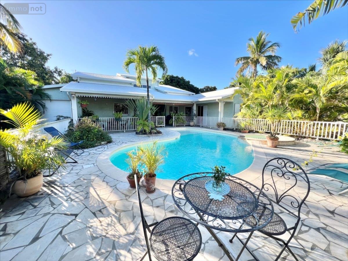 Maison a vendre La-Riviere 97421 Réunion 164 m2 7 pièces 495000 euros