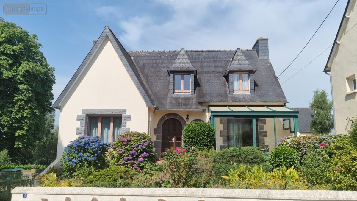 Maison a vendre Callac 22160 Côtes-d'Armor 121 m2 4 pièces 135975 euros