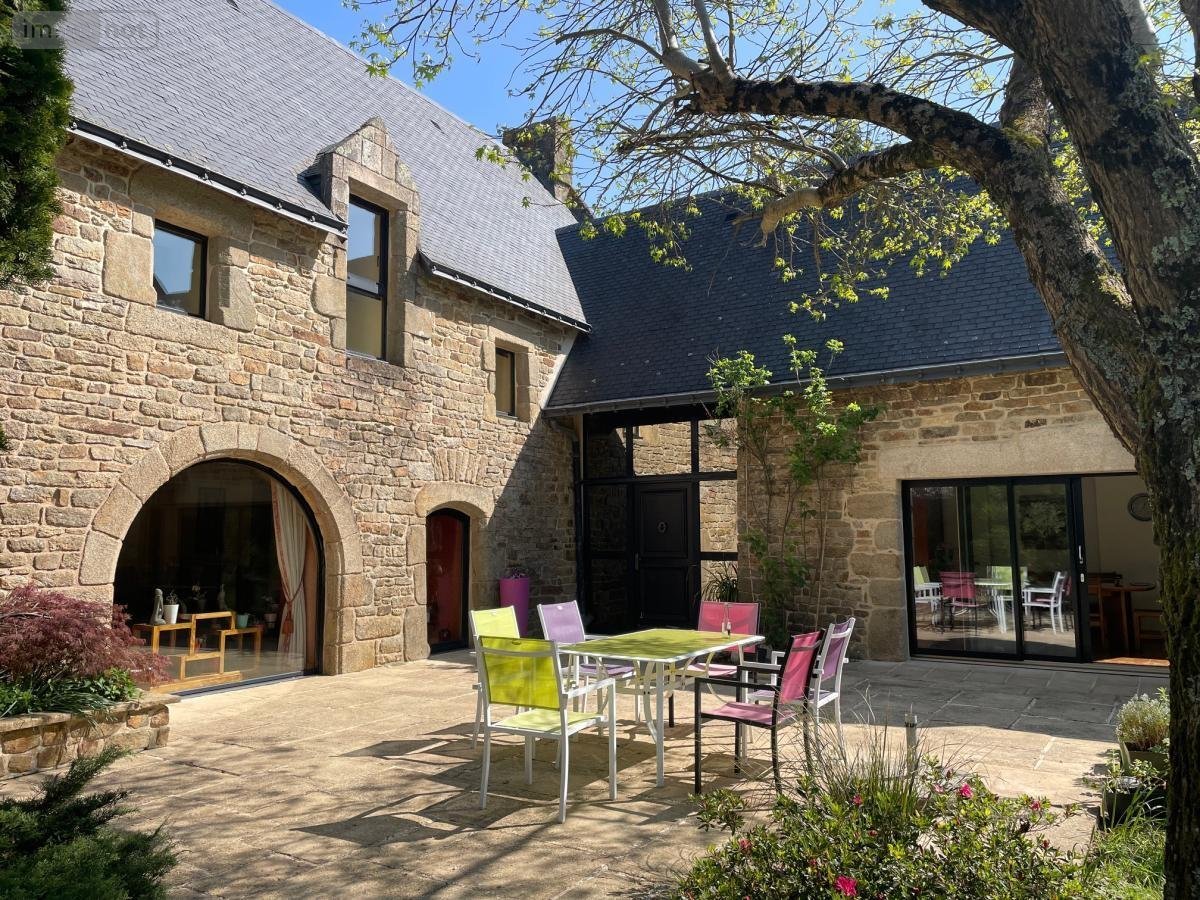 Maison a vendre Kervignac 56700 Morbihan 298 m2  788800 euros