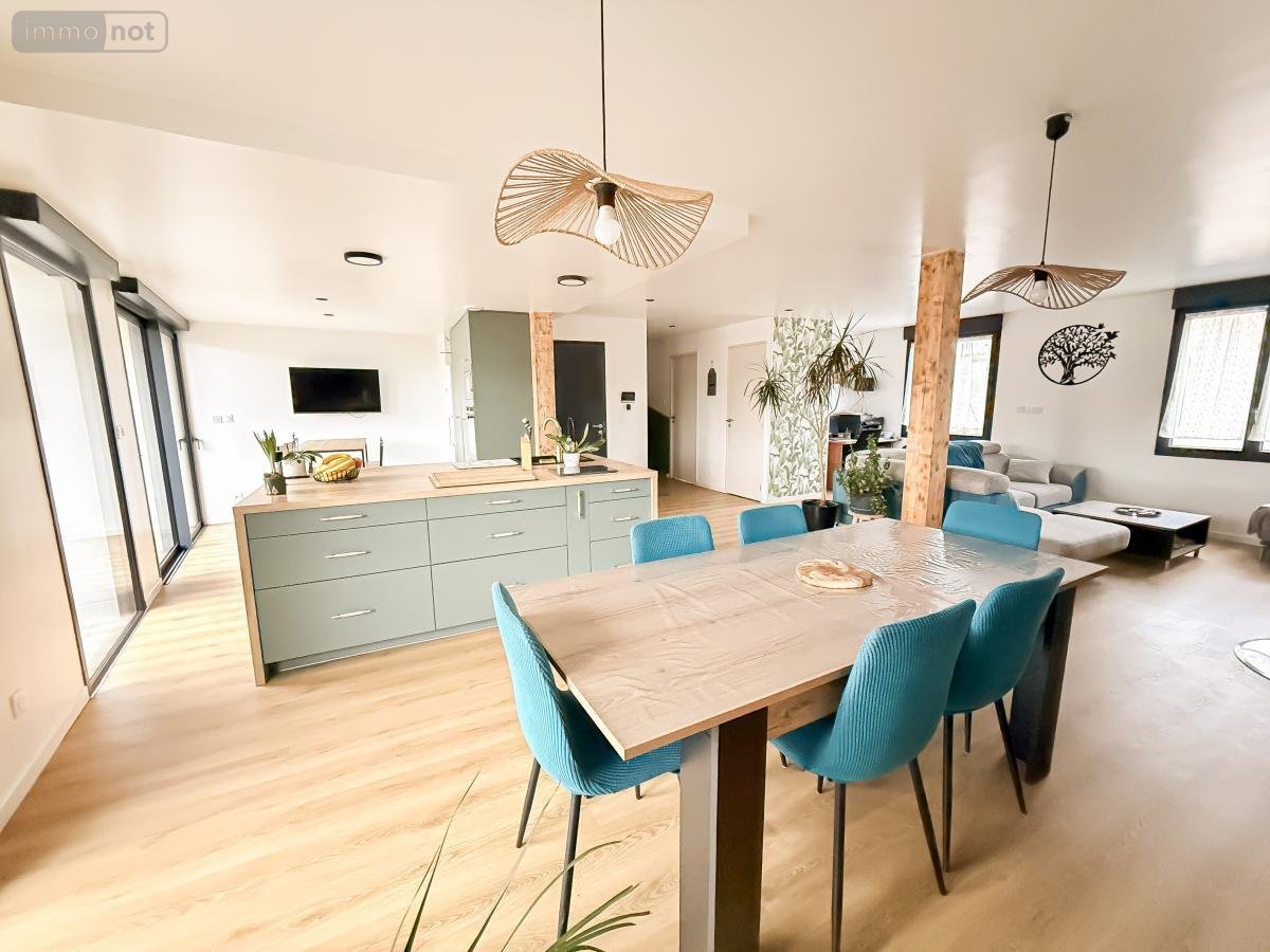 Maison a vendre Parcé-sur-Sarthe 72300 Sarthe 150 m2 6 pièces 230000 euros