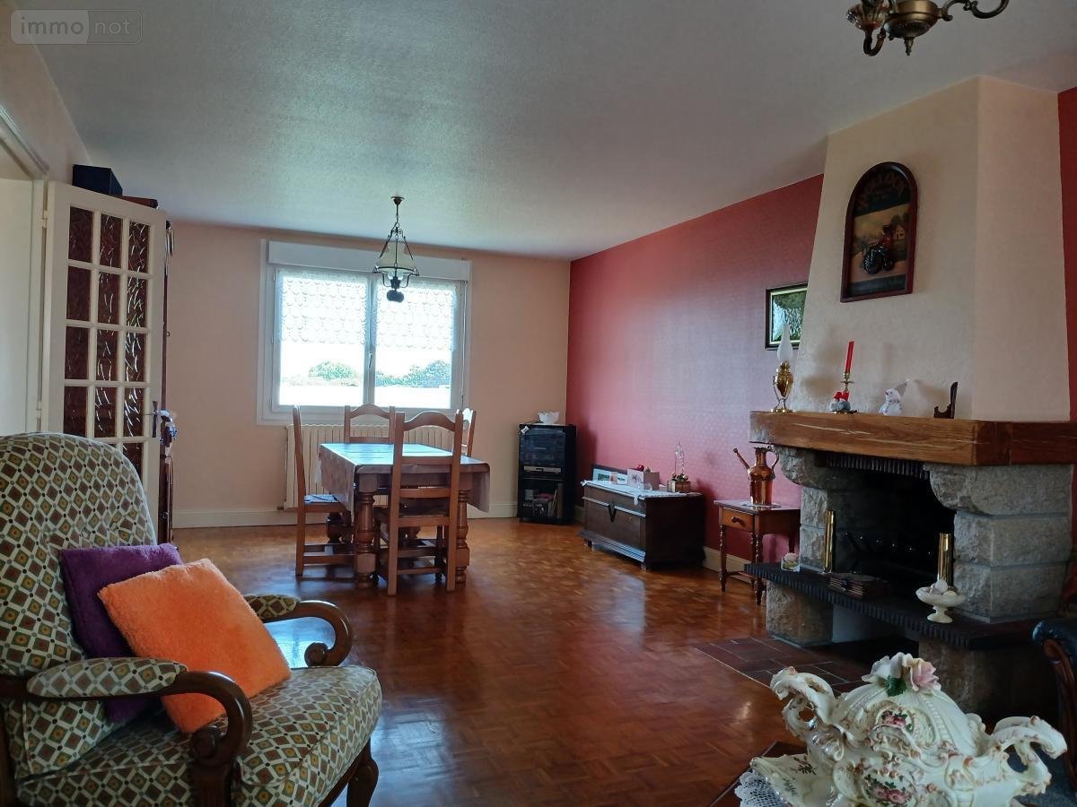 Maison a vendre Hillion 22120 Côtes-d'Armor 101 m2 4 pièces 241500 euros