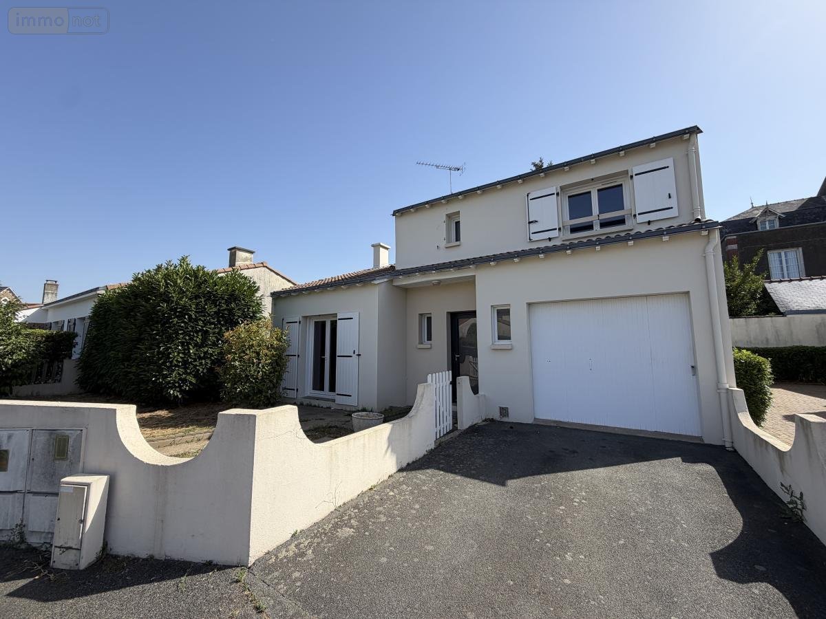 Maison a vendre Cholet 49300 Maine-et-Loire 101 m2 5 pièces 220350 euros