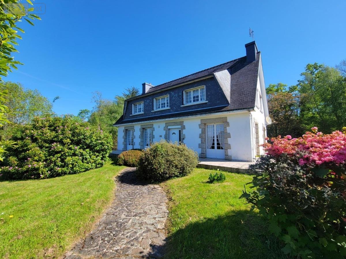 Maison a vendre Gourin 56110 Morbihan 173 m2 8 pièces 252460 euros