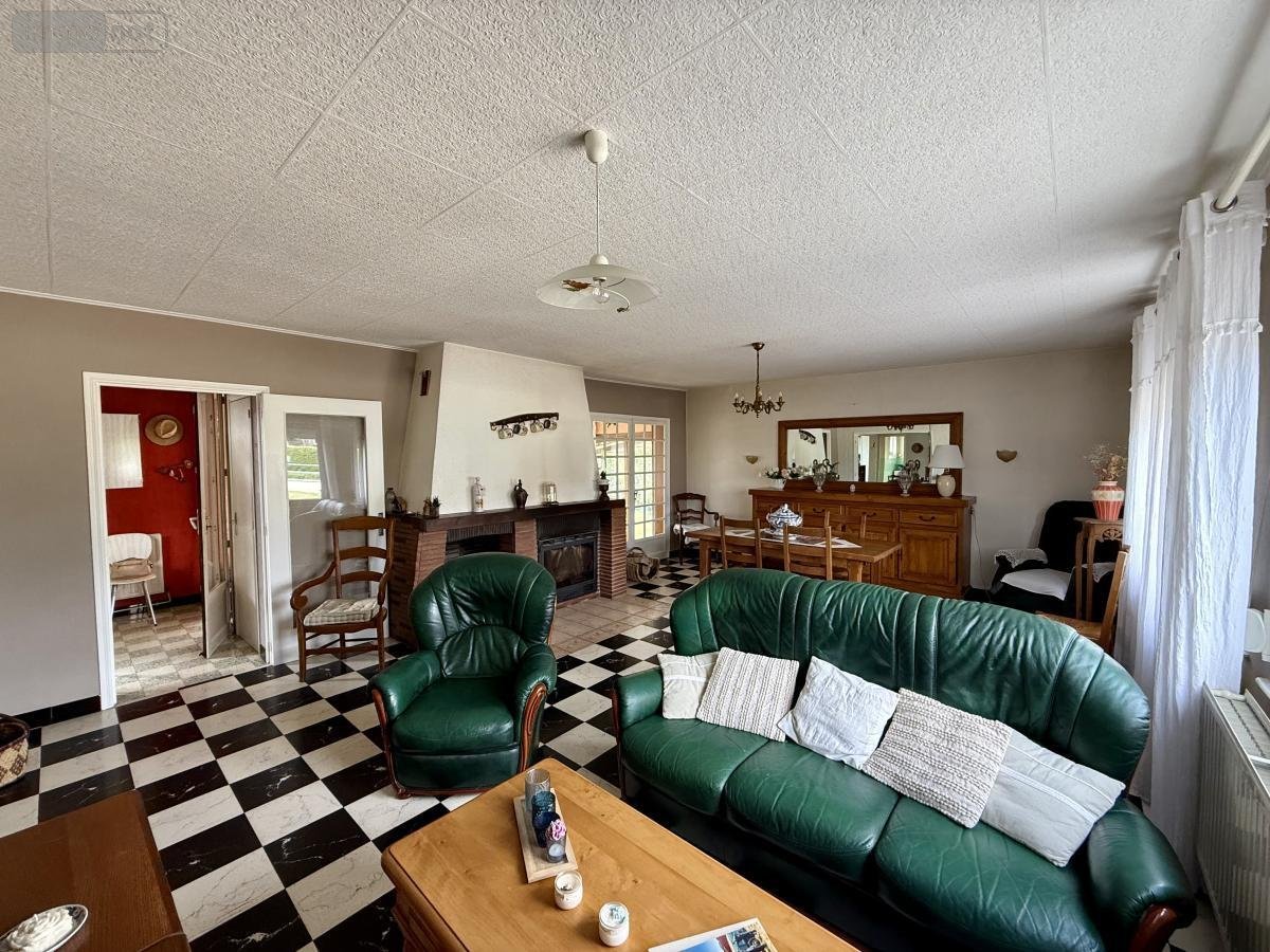 Maison a vendre Louvencourt 80560 Somme 187 m2 6 pièces 161000 euros