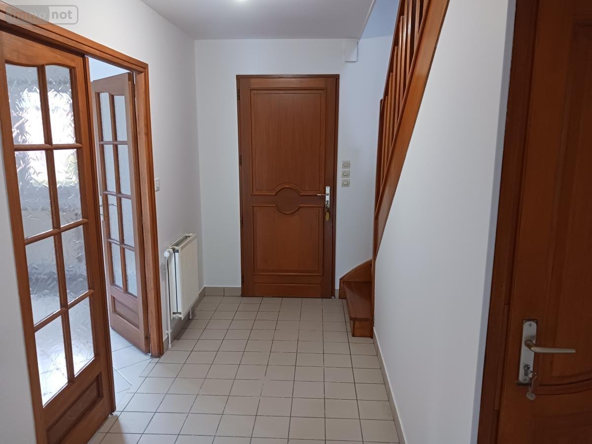 Location maison Berles-au-Bois 62123 Pas-de-Calais 123 m2  1100 euros