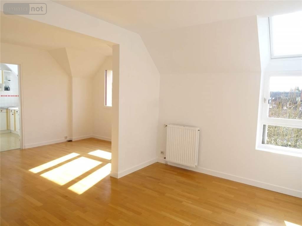 Location appartement Le Rheu 35650 Ille-et-Vilaine 58 m2 2 pièces 580 euros