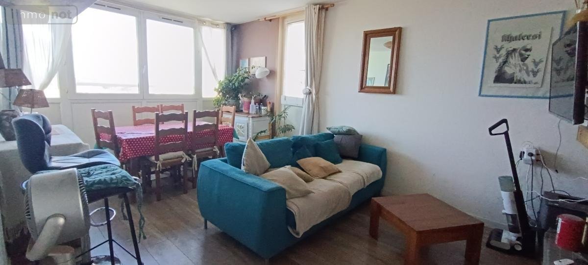 Appartement a vendre Wattignies 59139 Nord 49 m2  72500 euros