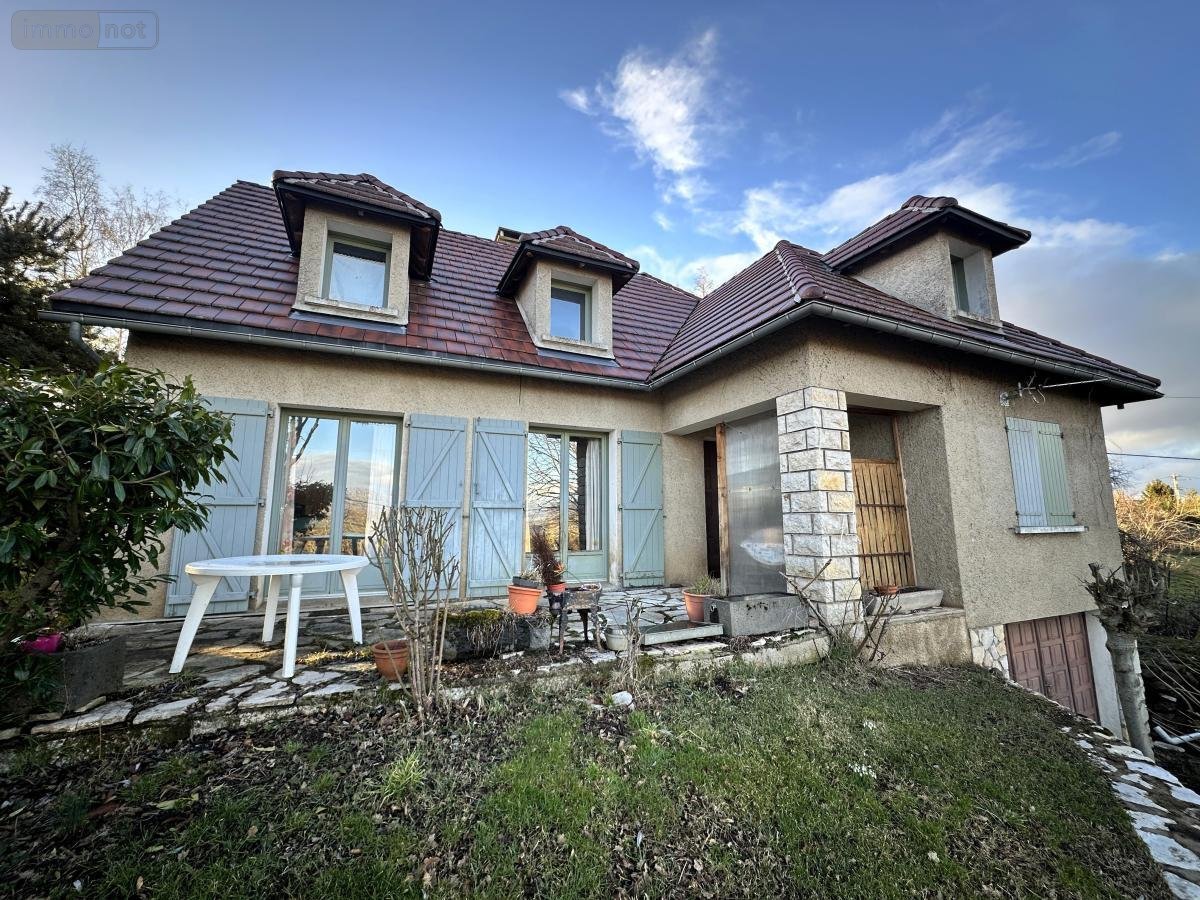 Maison a vendre Saint-Flour 15100 Cantal 130 m2  212000 euros