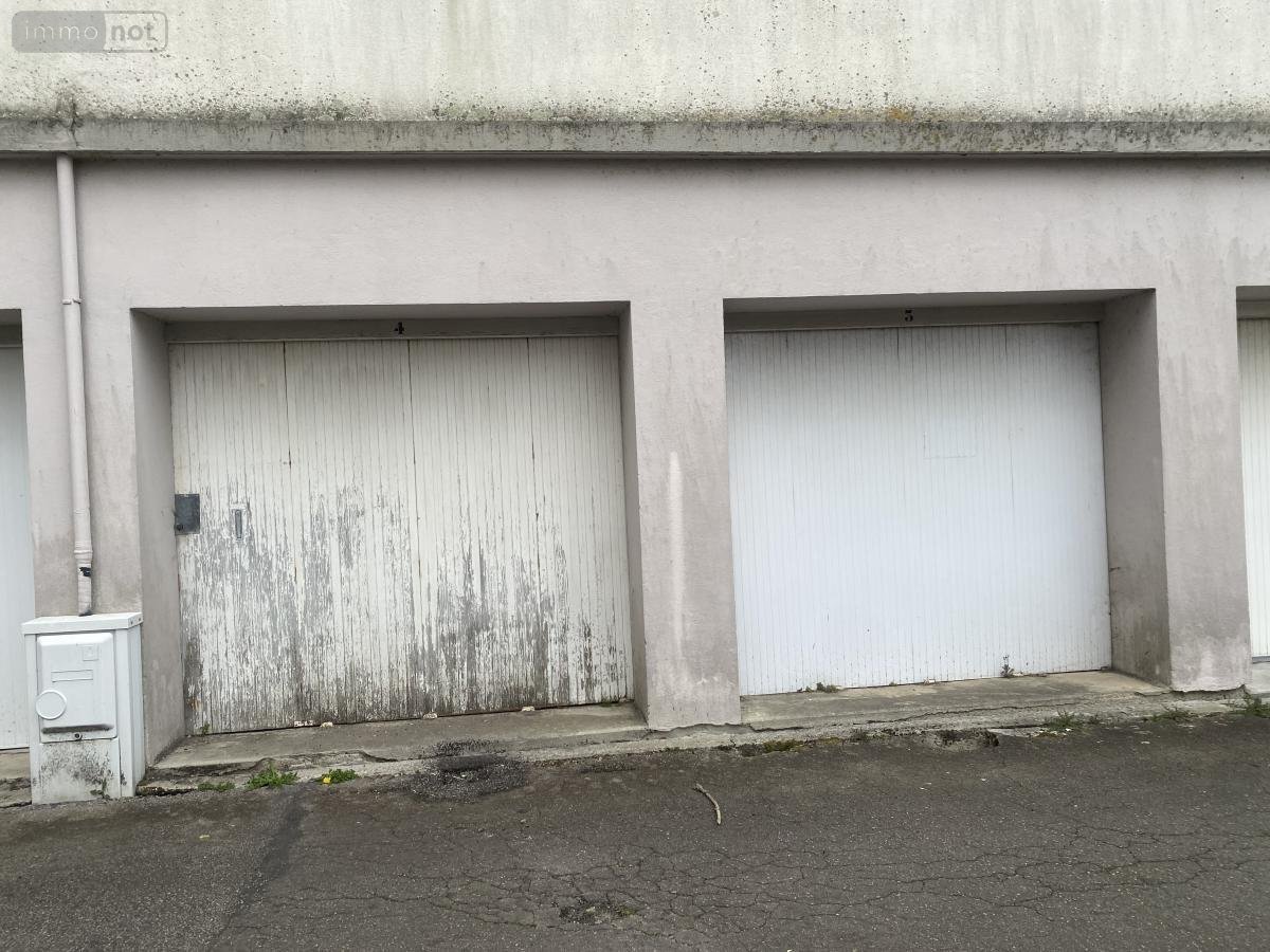 Garage et parking a vendre Brest 29200 Finistère 22 m2  17500 euros