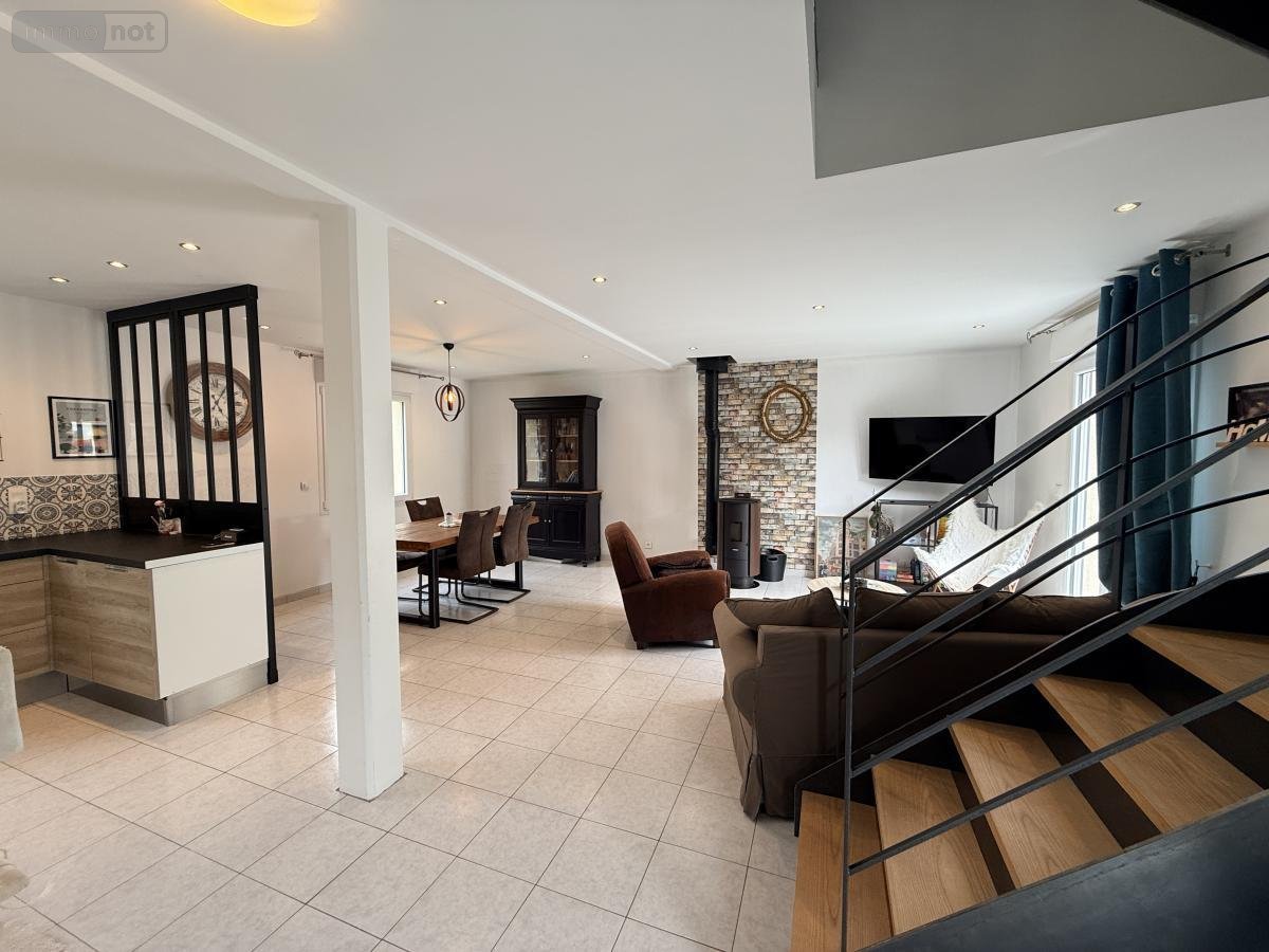 Maison a vendre Cherbourg-en-Cotentin 50100 Manche 88 m2 4 pièces 283800 euros